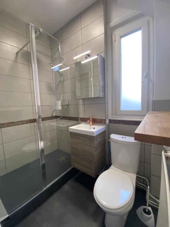 Le Carillon, Centre Ville Proche Gare Calais Esterno foto